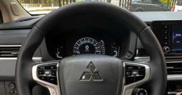 
										Mitsubishi Xpander Cross 2025 full									