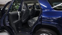 
										Toyota 4Runner Limited 4×4 2024 full									