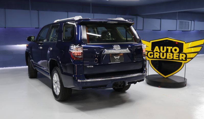 
								Toyota 4Runner Limited 4×4 2024 full									