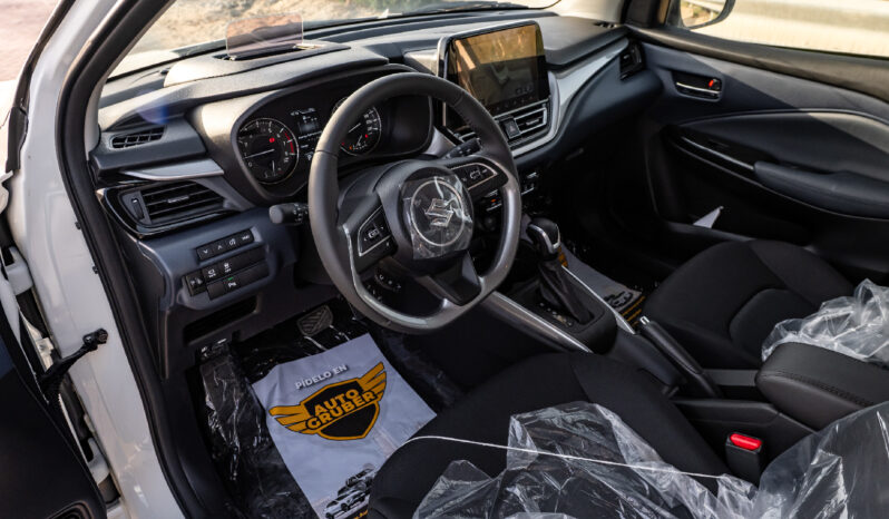 Suzuki Baleno 2025 lleno