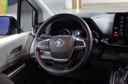 Toyota Sienna 2021 lleno